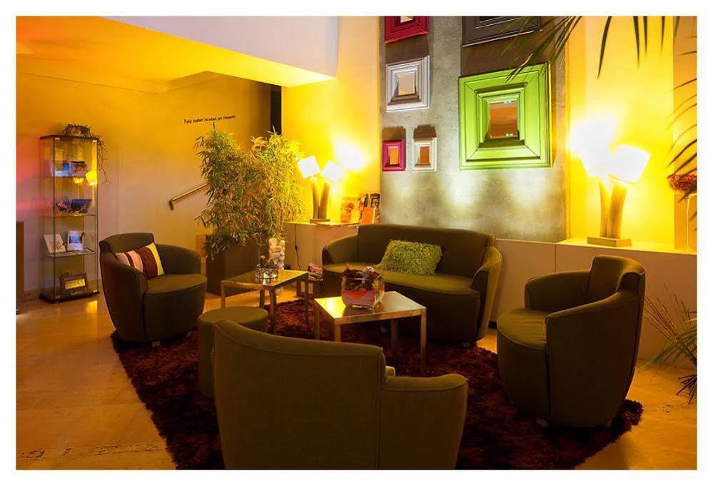 Le Carre D'Alethius Logis Hotel Restaurant Charmes-sur-Rhone Exterior foto